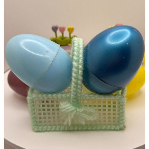 VTG Easter Decorative Eggs Dept 56 & Woven Basket Multicolor Plastic & Wood Spri - Picture 2 of 4